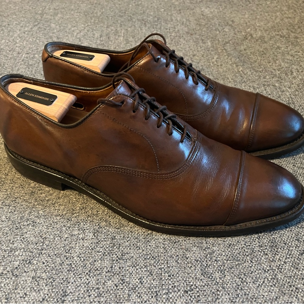 Allen Edmonds Men's Brown Leather Oxford Shoes
